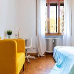 Rent a room of 174 m² in Padova