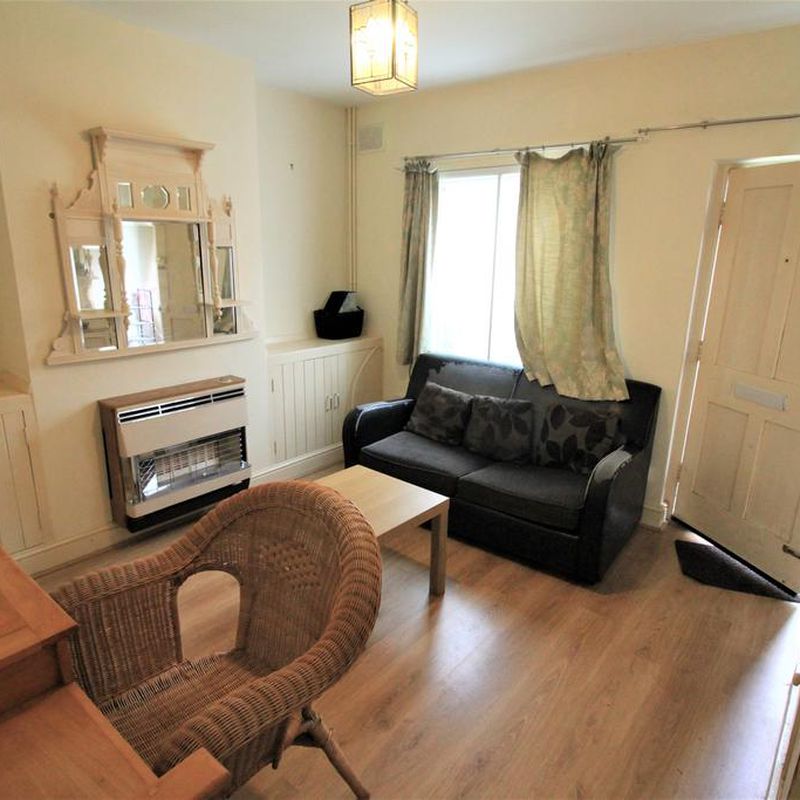1 bedroom end of terrace house to rent