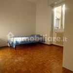Affitto 3 camera appartamento di 84 m² in Bergamo