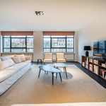 Rent 3 bedroom apartment of 210 m² in Ixelles
