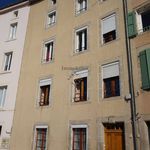 Rent 1 bedroom apartment of 26 m² in Saint-Affrique