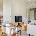 Appartement de 144 m² avec 3 chambre(s) en location à Paris