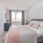 Rent 3 bedroom flat in York