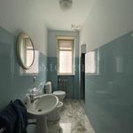 Affitto 7 camera appartamento di 200 m² in Catania