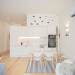 Rent 2 bedroom apartment of 105 m² in porto