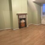 Rent 4 bedroom flat in Edgware