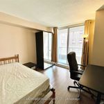 Appartement de 796 m² avec 3 chambre(s) en location à Old Toronto