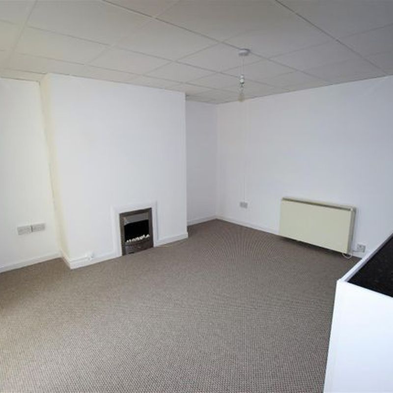 Flat to rent in Kingsland Crescent, Barry CF63