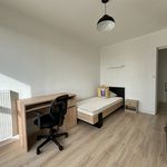 Appartement de 75 m² avec 4 chambre(s) en location à Orléans