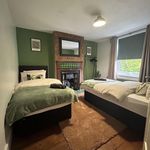 Rent 3 bedroom apartment in Wells