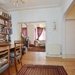 Rent 3 bedroom house of 125 m² in London