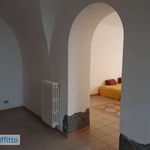 Affitto 2 camera appartamento di 70 m² in Corleto Perticara