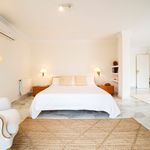Rent 4 bedroom house of 392 m² in El Paraiso