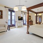 Rent 7 bedroom house of 1070 m² in Chertsey