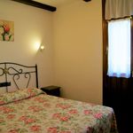 Rent 6 bedroom house in Ibarrangelu