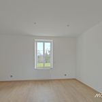 Rent 6 bedroom apartment of 124 m² in Les Essarts-le-Roi