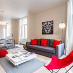 Appartement de 75 m² avec 1 chambre(s) en location à Ixelles