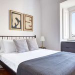 Rent 3 bedroom apartment of 169 m² in Lisboa