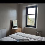 Rent 4 bedroom apartment in Ayr