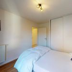 Rent a room of 117 m² in Lille