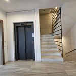 Rent 3 bedroom house of 250 m² in Glyfada