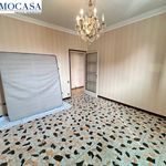 Affitto 3 camera appartamento di 90 m² in Alessandria
