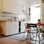 Rent 8 bedroom apartment in Rome