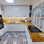 Rent 5 bedroom apartment of 101 m² in Vélizy-Villacoublay