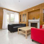 Rent a room of 600 m² in Madrid