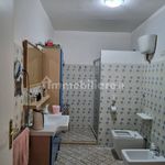 Rent 2 bedroom house of 100 m² in Lariano