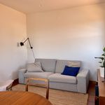 Rent 1 bedroom apartment of 40 m² in Olival