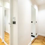 Appartement de 141 m² avec 4 chambre(s) en location à Paris