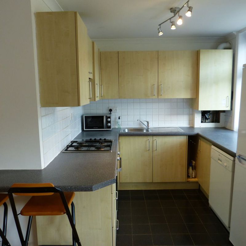 apartment for rent at First Floor Flat, St Johns Road, Golders Green, LondonNW110PG, England West Hendon