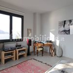 Affitto 3 camera appartamento di 140 m² in Sale Marasino