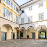 Appartamento con 5 camere da letto di 360 m² a Bergamo