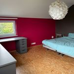 Huur 3 slaapkamer huis van 950 m² in Bassenge