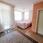 Rent 8 bedroom house of 305 m² in Ankara