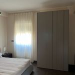 Appartamento con 3 camere da letto di 180 m² a Lecce