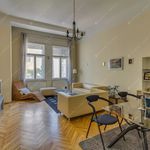 Rent 3 bedroom apartment of 89 m² in Budapest