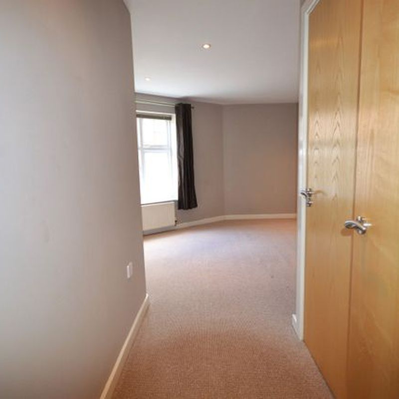 Flat to rent in Chorlegh Grange, Chapel Road, Alderley Edge SK9 Dean Row