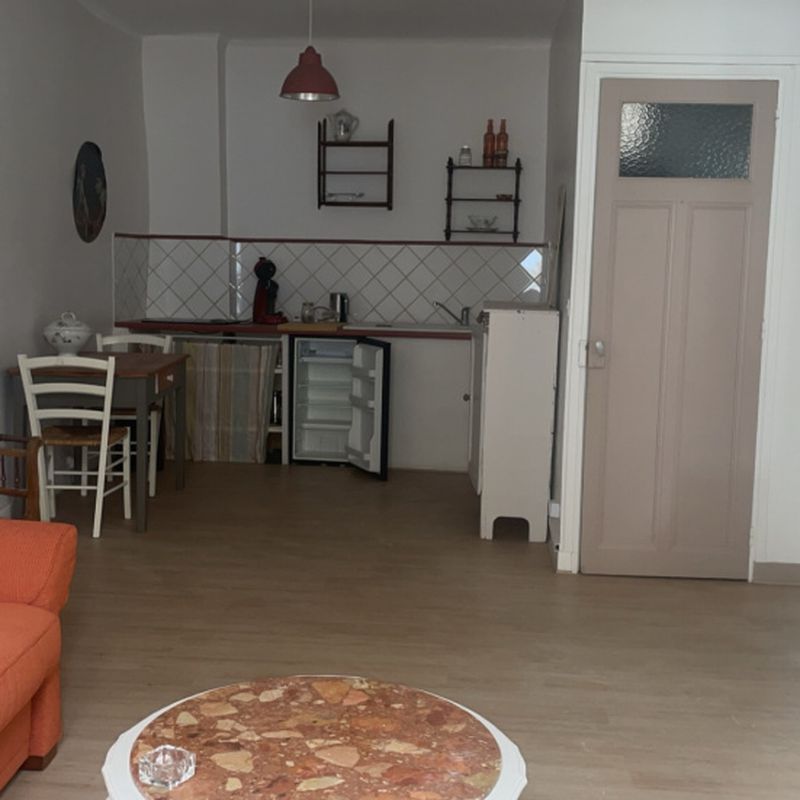 Appartement  41 m² -   1 pièce -  Avignon (84000)