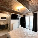 Rent a room of 170 m² in Brussel