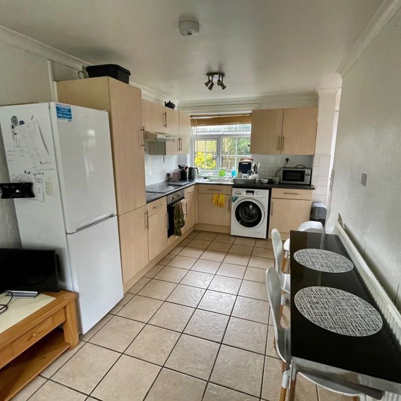 1 bedroom property to let in Leahurst Crescent, Harborne, B17 - £145 pw
