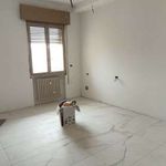Rent 4 bedroom apartment of 90 m² in Bologna