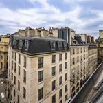 Rent 6 bedroom apartment of 42 m² in Paris