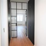 Appartement de 144 m² avec 3 chambre(s) en location à Saint-Gilles