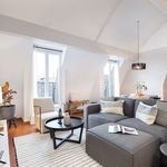 Appartement de 73 m² avec 2 chambre(s) en location à Paris
