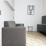 Rent 1 bedroom apartment of 59 m² in Praha