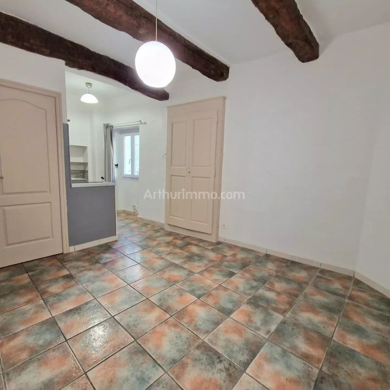 Louer appartement de 1 pièce 19 m² 400 € à Trans-en-Provence (83720) : une annonce Arthurimmo.com