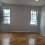 Rent 2 bedroom apartment in Newark